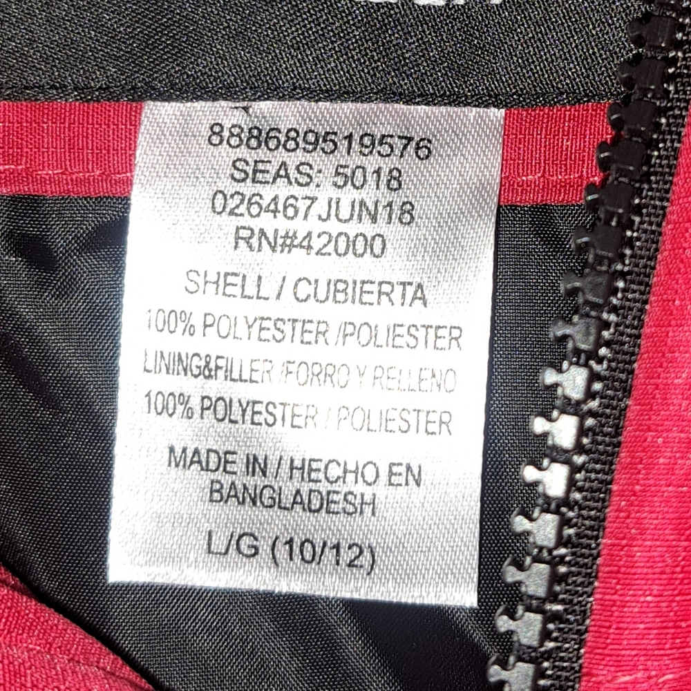 Red Jacket - Picture 5 of 5